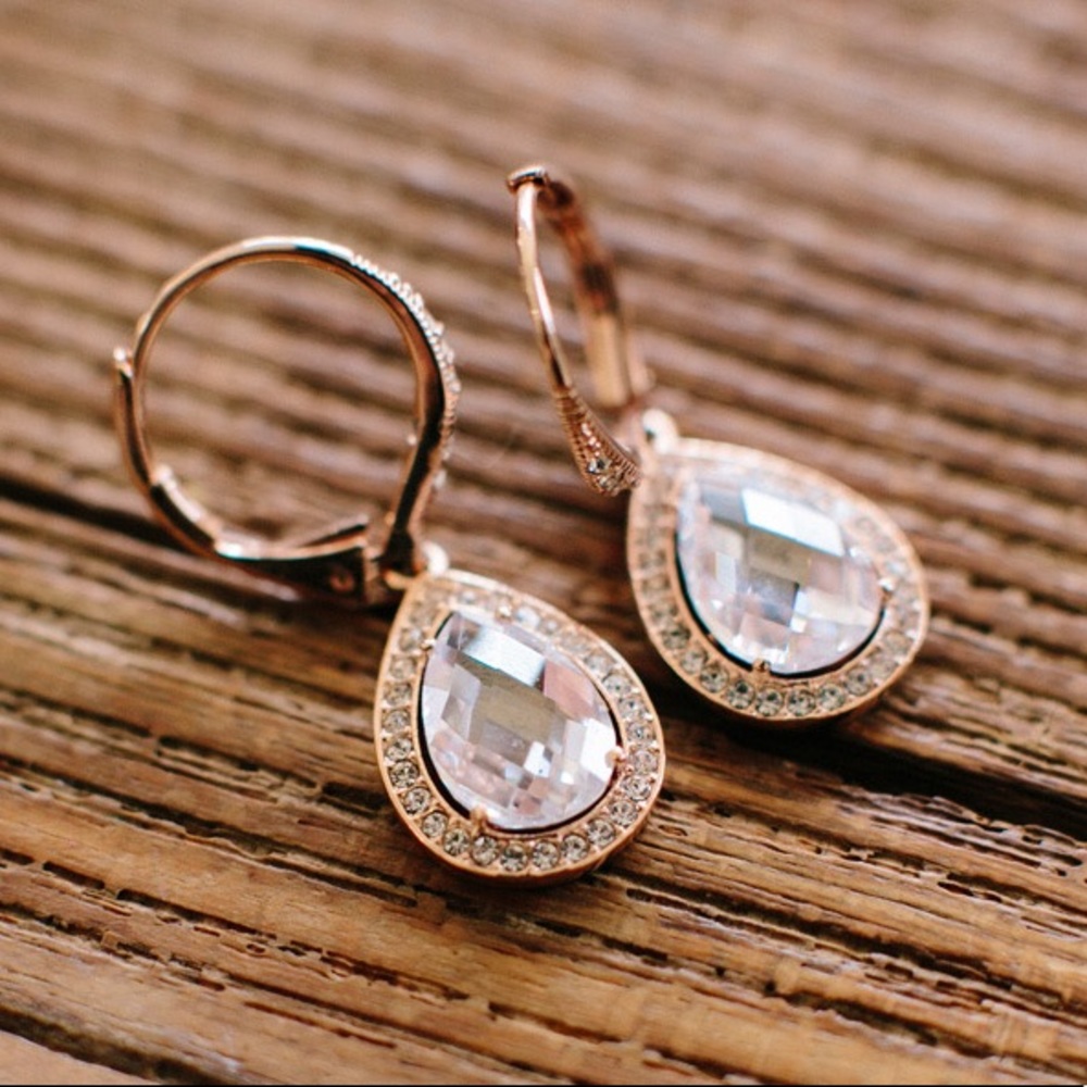 NADRI ROSE GOLD PEAR DROP EARRINGS